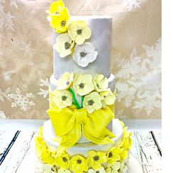 weeding cake fleurs jaunes.png