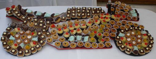 moto en petits fours - Copie.JPG